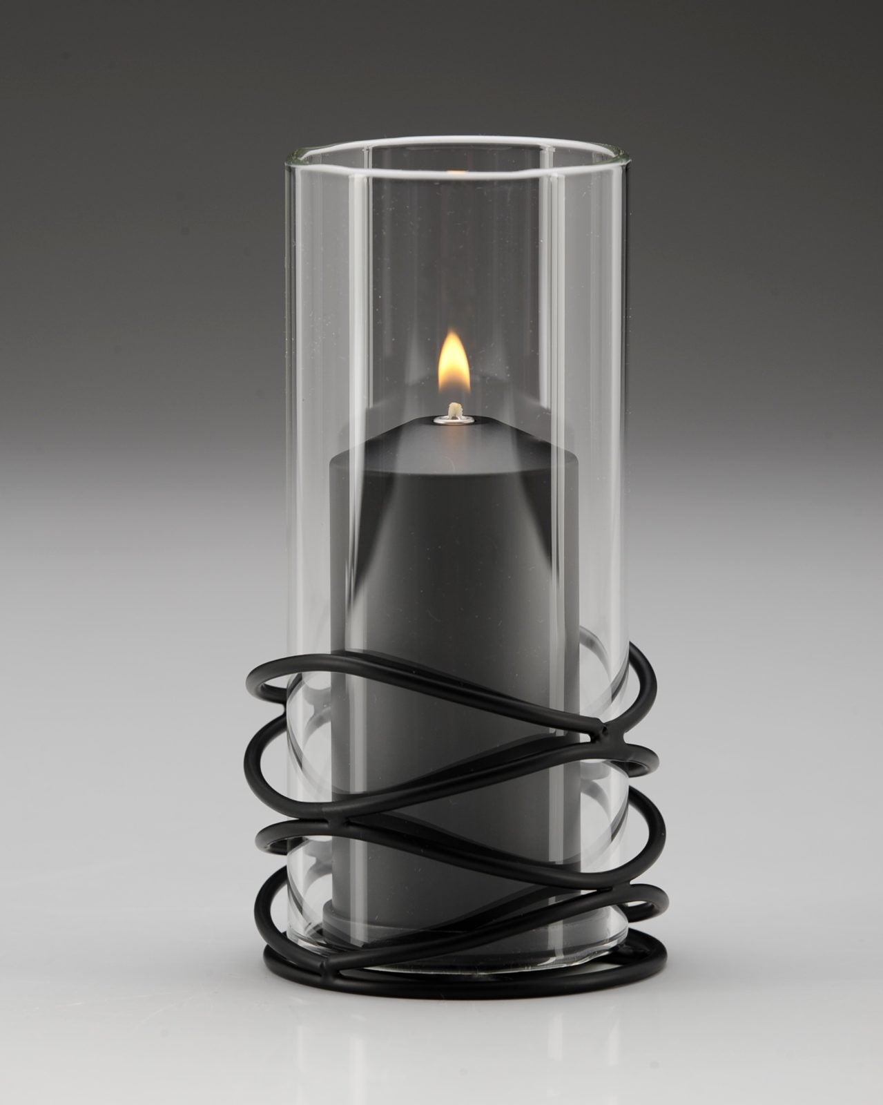 Filo, mattamusta, kirkas lasi