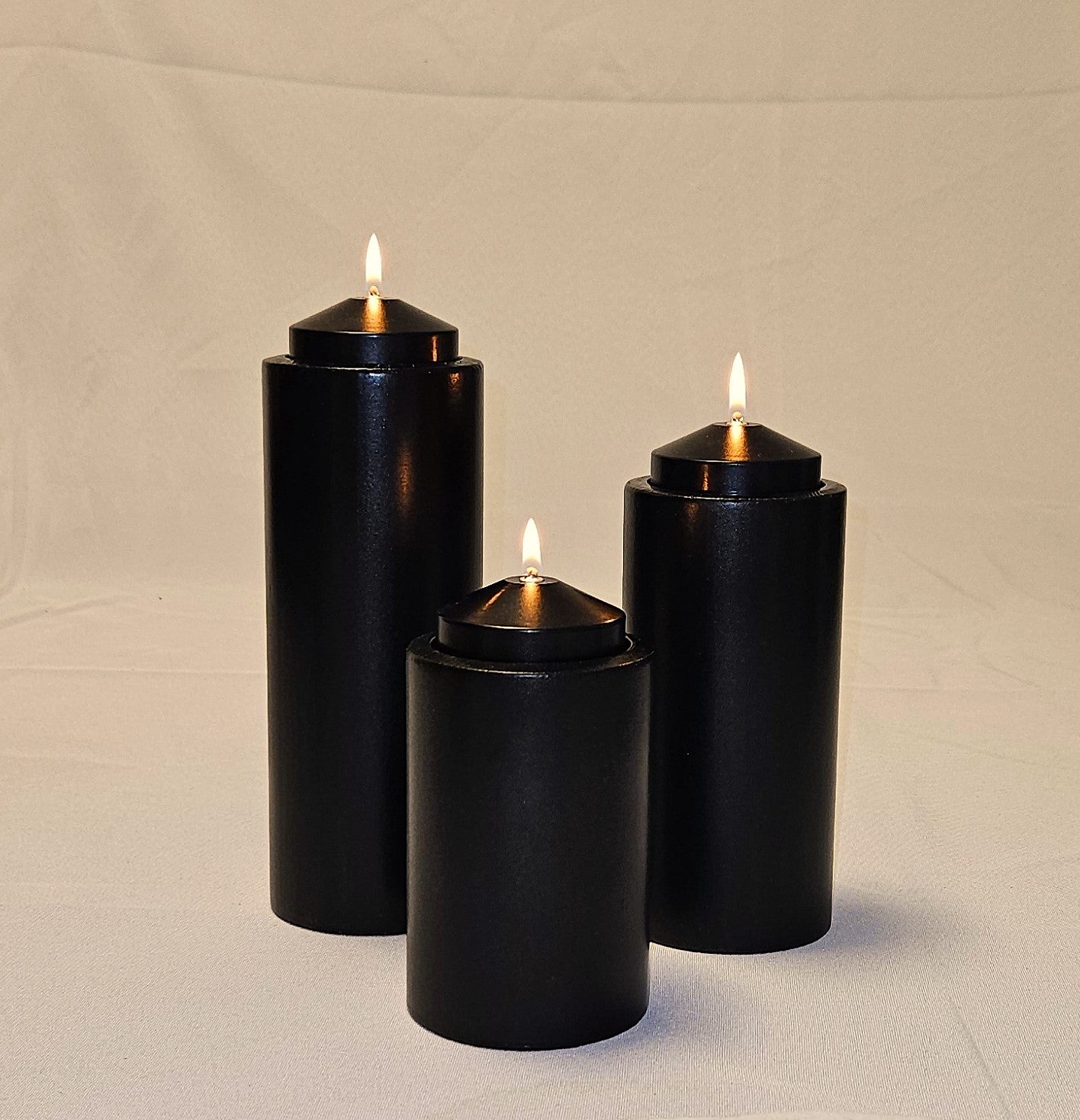 Pilarilyhty 200 musta srj.