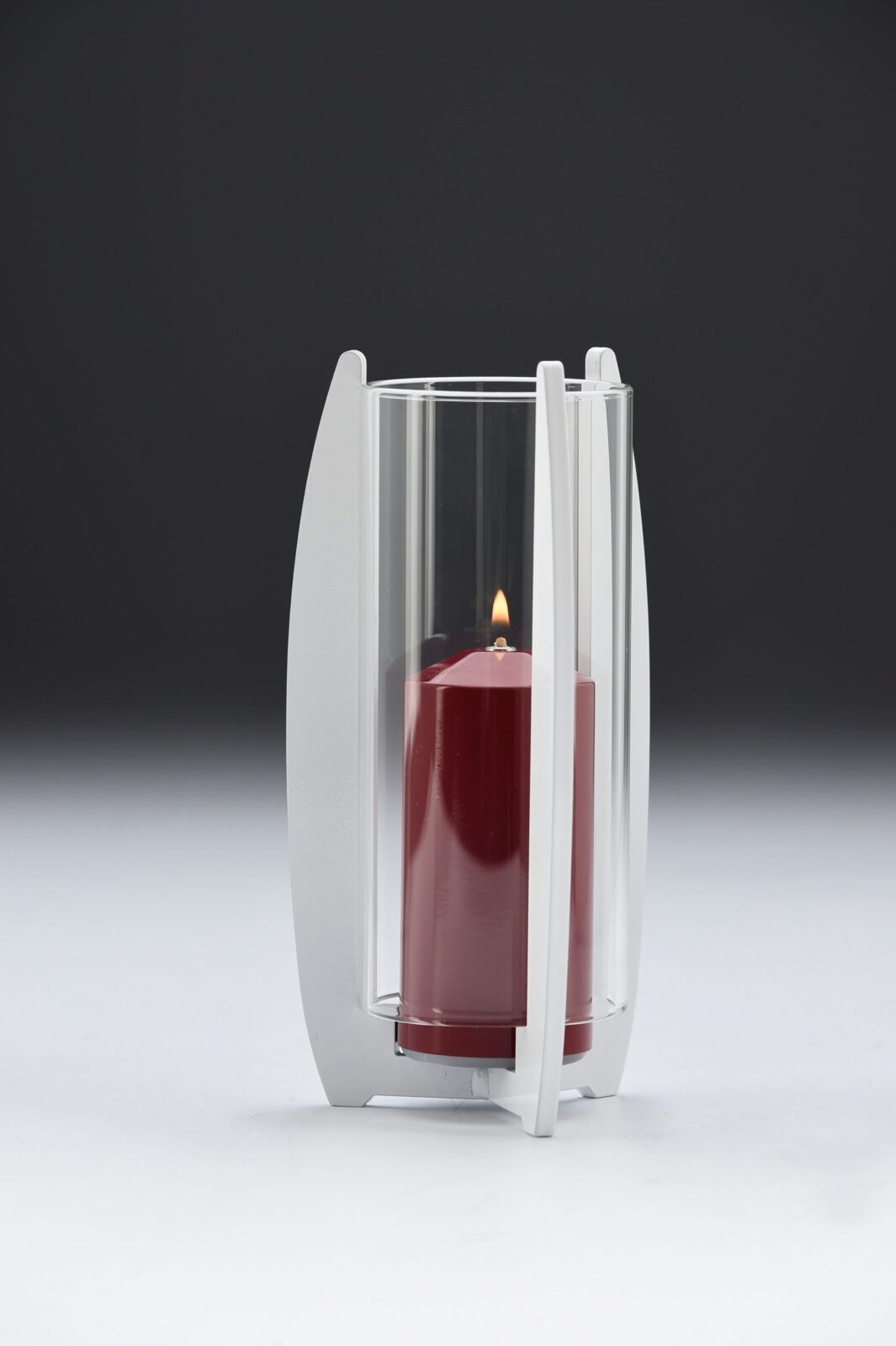 Elegia, punainen, kirkas lasi